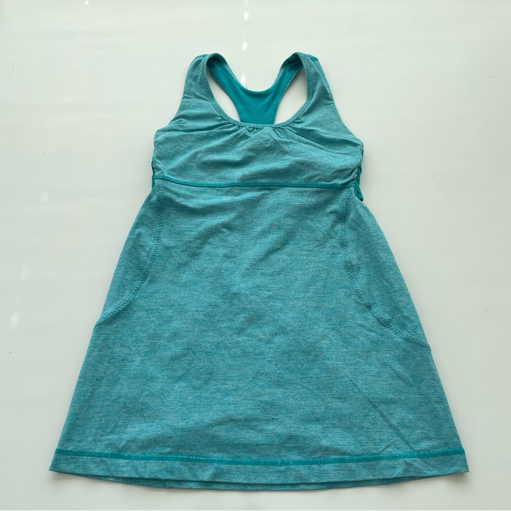 Lululemon Tone It Tank Size 4 with Size Dot